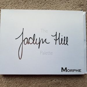 Jaclyn Hill eyeshadow palette